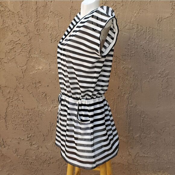 Calvin Klein black and white striped swim suit cover - Picture 13 of 13